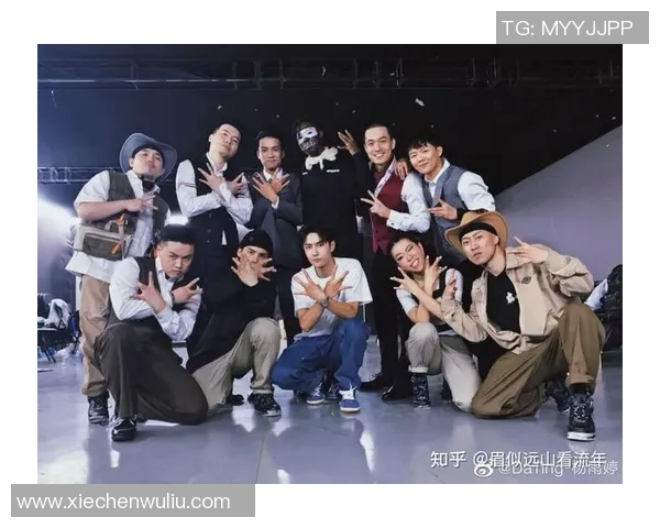 南京街舞队与深圳街舞队赛后复盘分析团队配合与战术执行的精彩对决